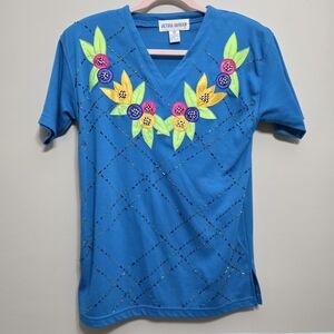 Victoria Harbour Floral Embellished Top Ladies Size Small Blue